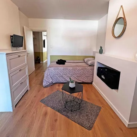 Apartment Cosy Appartement, Center